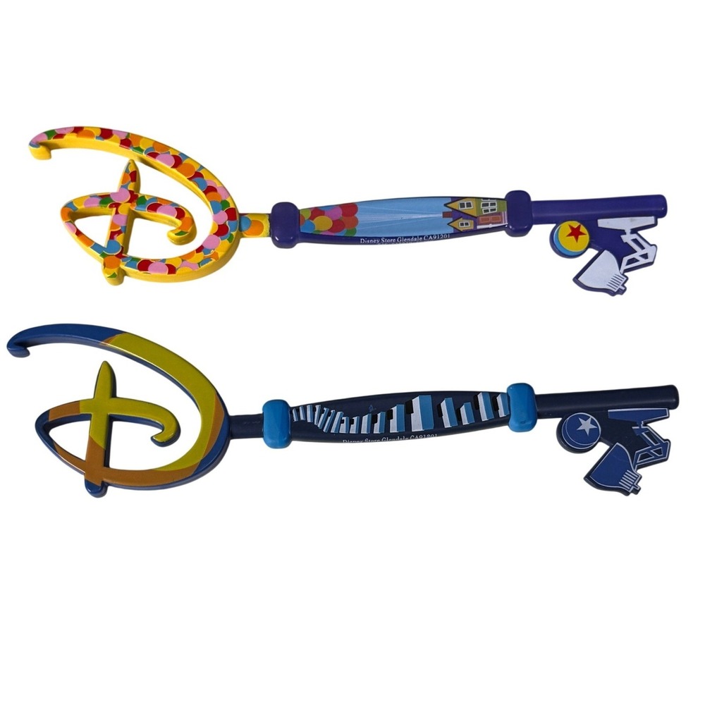 Disney Store Pixar Collectible Keys Up and Soul Set Glendale CA‎ 91201 Limited